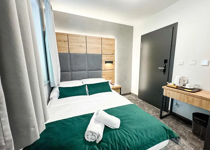 Otel Anmago & Krynica Zdroj